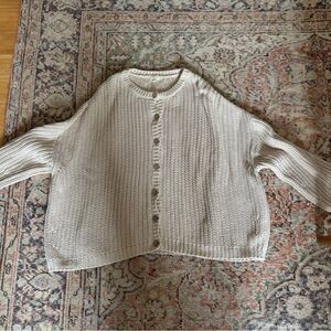 THE CHUNKY KNIT CARDIGAN in Oatmeal